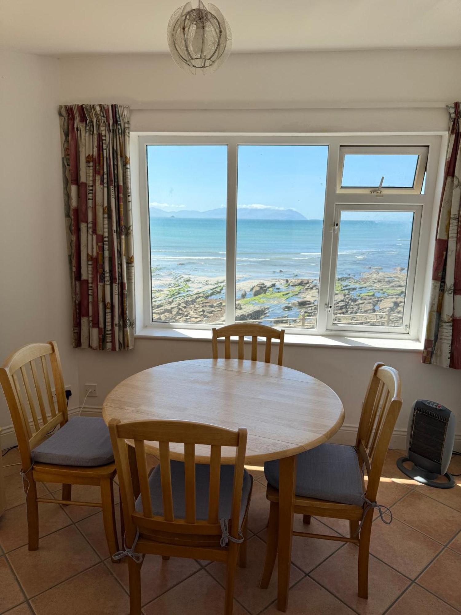 Oneills Apartments Ballyheigue Eksteriør billede