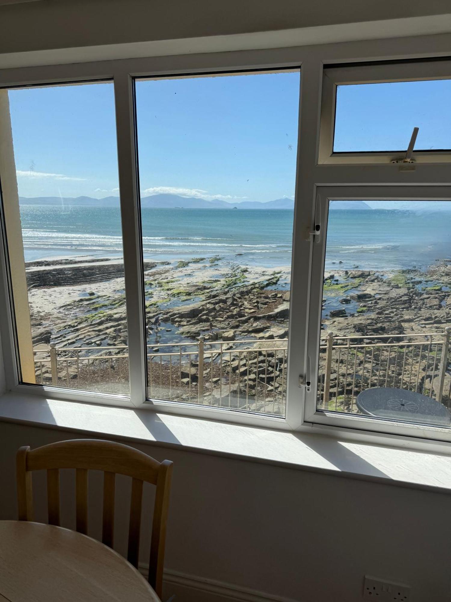 Oneills Apartments Ballyheigue Eksteriør billede